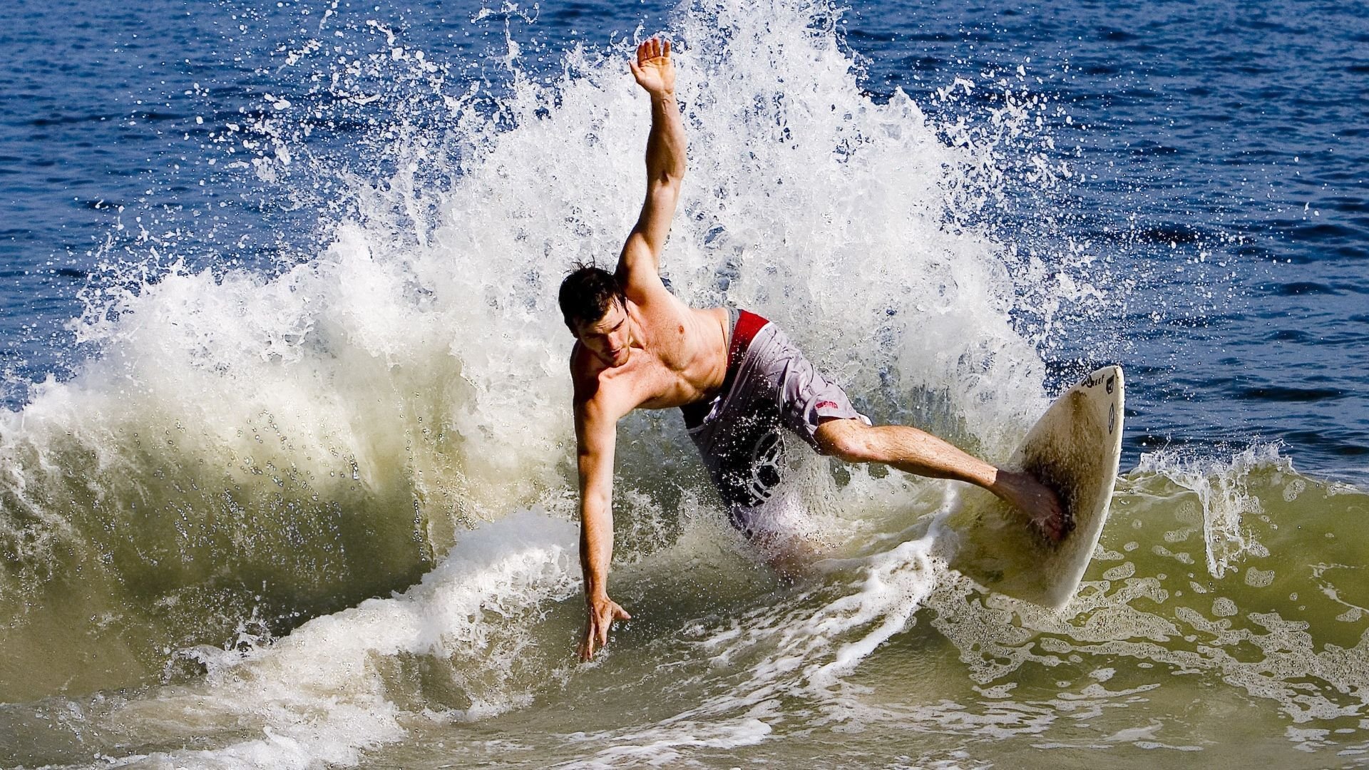 乐鱼网站-2019一代被高估之争再起：真相、争议与未来的迷思